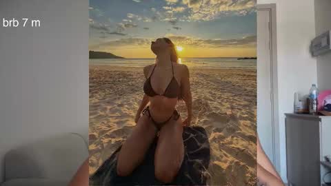 Lana  online show from February 7, 2026, 2:04 am