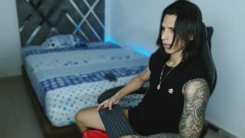 Brad online show from December 23, 2025, 12:30 am