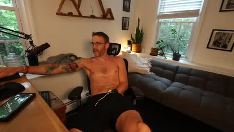 BradBronton online show from July 13, 2026, 11:24 am