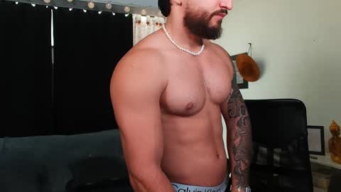 Bradley Martinez online show from February 4, 2025, 3:15 pm