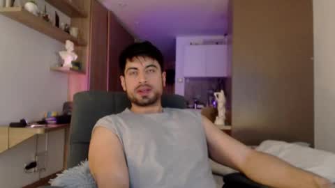 Bradley online show from September 19, 2025, 7:25 pm