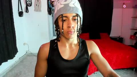 Snapshot of bradley_strong_ chatting on July 16, 2026, 6:30 am Bradley Strong online show from July 16, 2026, 6:30 am