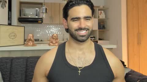 bradleymartin7 online show from October 15, 2025, 12:55 am