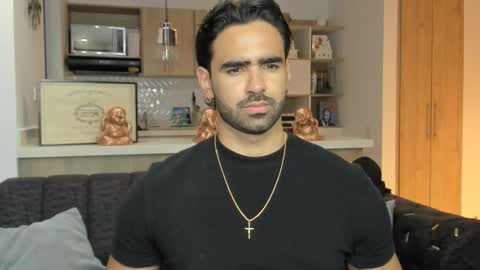 bradleymartin7 online show from November 21, 2025, 1:15 am