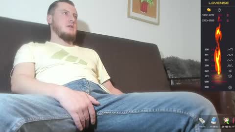 Snapshot of bradryder__ chatting on February 6, 2025, 10:48 am Call me Alex online show from February 6, 2025, 10:48 am