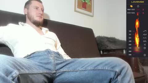 Snapshot of bradryder__ chatting on February 11, 2025, 8:31 pm Call me Alex online show from February 11, 2025, 8:31 pm