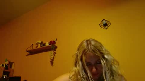 i am a naughty jedi knight online show from March 22, 2026, 12:25 am