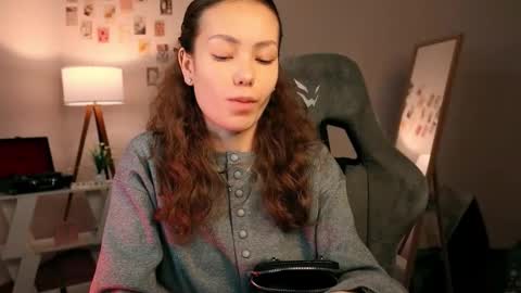 Lilly online show from November 24, 2025, 11:54 am