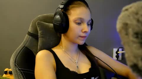 Alice online show from December 16, 2025, 4:23 pm