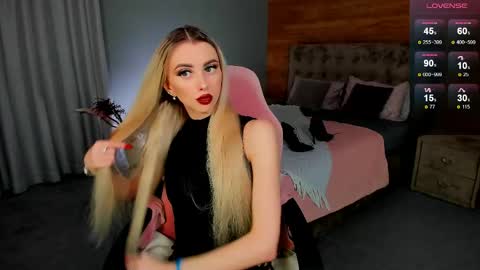 Snapshot of brandice_sparkl chatting on April 25, 2026, 9:01 am Emilia online show from April 25, 2026, 9:01 am
