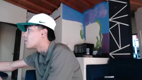 sebitas111 online show from April 24, 2026, 3:03 pm