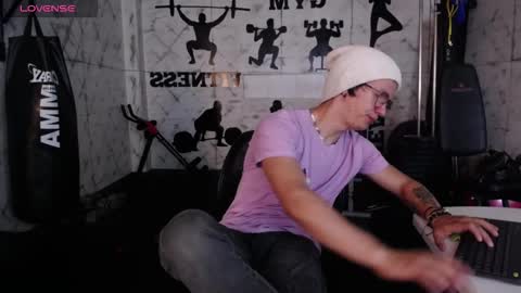 brandon_starkk online show from February 7, 2026, 11:58 am