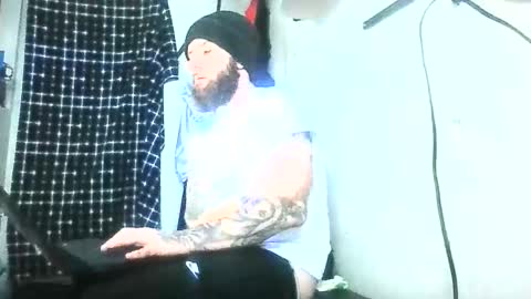 Snapshot of brandonchampagne7 chatting on December 20, 2025, 7:48 am brandonchampagne7 online show from December 20, 2025, 7:48 am