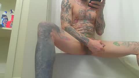 Snapshot of brandonchampagne7 chatting on January 11, 2026, 5:07 pm brandonchampagne7 online show from January 11, 2026, 5:07 pm