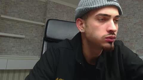 BrandonTateX online show from February 11, 2025, 12:16 pm