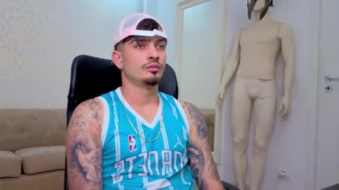 Snapshot of brandontatex chatting on May 18, 2026, 2:23 pm BrandonTateX online show from May 18, 2026, 2:23 pm