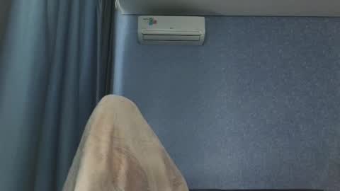 Snapshot of brandy__stars chatting on March 16, 2026, 5:55 am Belle online show from March 16, 2026, 5:55 am