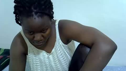 Brandy online show from November 5, 2025, 12:38 pm