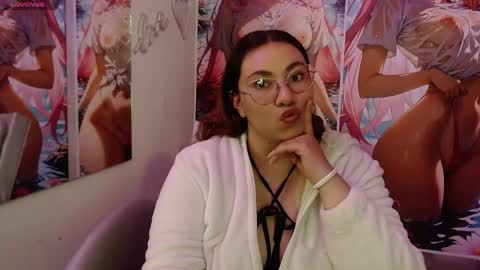 Snapshot of brandy_lovee3 chatting on May 19, 2026, 1:17 pm Brandy online show from May 19, 2026, 1:17 pm