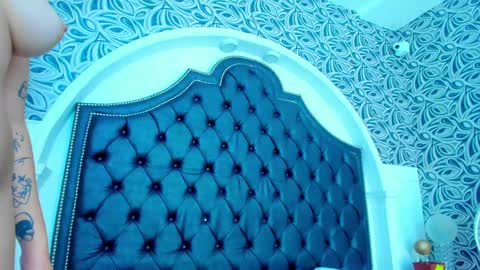 I am your sweet whore online show from March 11, 2025, 2:10 am