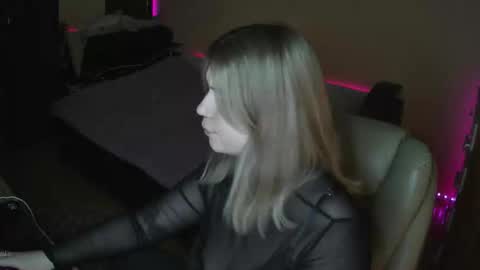 brandy_wow online show from March 16, 2026, 8:13 pm