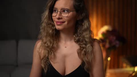 Alex online show from December 11, 2024, 5:21 am