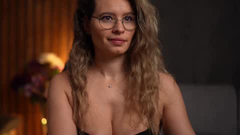 Alex online show from December 15, 2024, 4:51 am