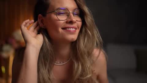 Alex online show from November 23, 2025, 5:07 am