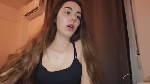 Annie online show from December 19, 2024, 9:17 pm