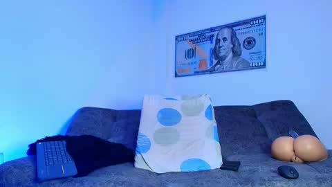 50 OFF TODAY   online show from February 13, 2025, 3:39 am