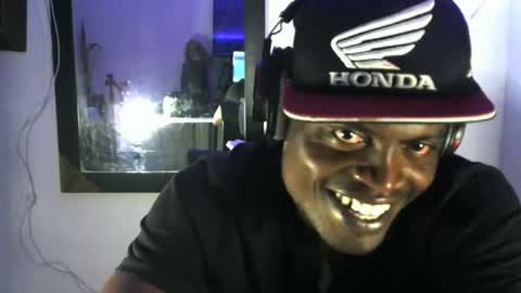 Snapshot of brayan1111x chatting on November 15, 2025, 3:26 am brayan1111x online show from November 15, 2025, 3:26 am