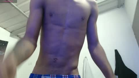 Snapshot of brayan_chevignon chatting on October 23, 2025, 4:45 am brayan_chevignon online show from October 23, 2025, 4:45 am