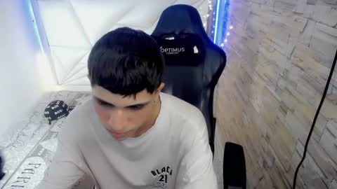 BRAYAN online show from December 4, 2024, 6:50 pm