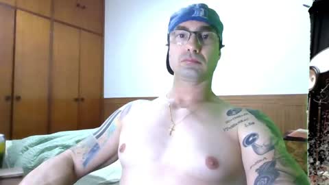 Snapshot of braziliannakedguy chatting on April 12, 2026, 1:10 am Fabio online show from April 12, 2026, 1:10 am