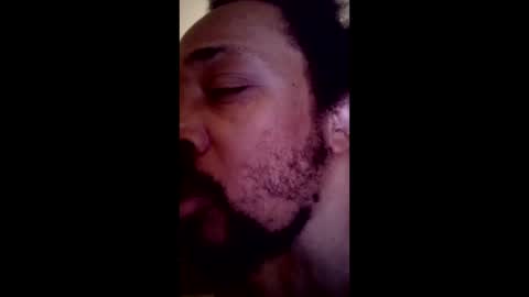 Snapshot of breakingfree44 chatting on February 9, 2026, 1:15 pm breakingfree44 online show from February 9, 2026, 1:15 pm