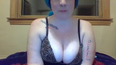 Snapshot of brebear69 chatting on April 30, 2026, 2:18 am brebear69 online show from April 30, 2026, 2:18 am