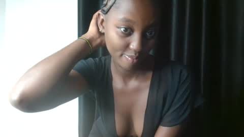 Snapshot of breezykan123 chatting on April 25, 2026, 2:47 am breelia online show from April 25, 2026, 2:47 am