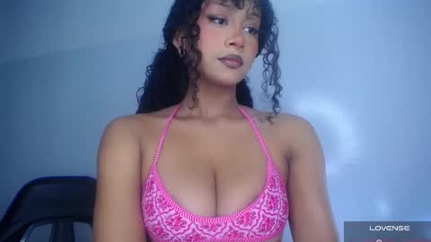 Brendi   online show from September 18, 2025, 12:51 pm