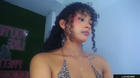 Brendi   online show from September 24, 2025, 1:31 am