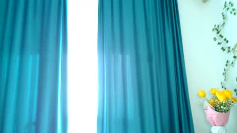 Brenda online show from March 11, 2025, 12:17 pm