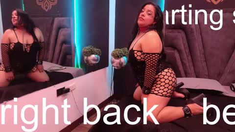 Snapshot of brenda_maz chatting on February 17, 2025, 5:53 pm Brenda  online show from February 17, 2025, 5:53 pm