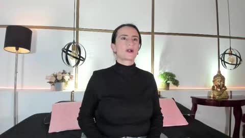 MeganBeaked online show from October 3, 2025, 12:02 pm