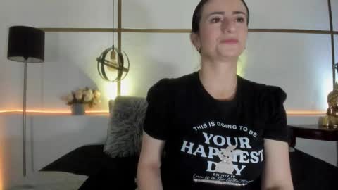 MeganBeaked online show from November 25, 2025, 11:32 am