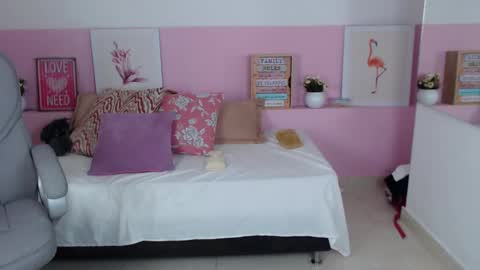 Brenda online show from February 25, 2025, 2:00 pm