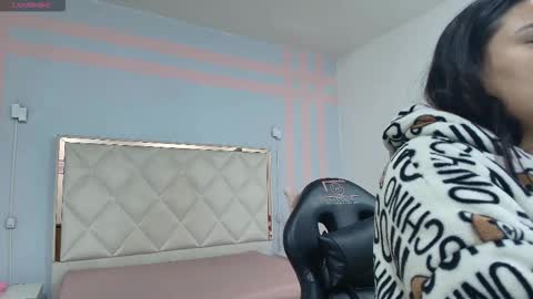 BRENDDA  online show from February 18, 2026, 3:24 am