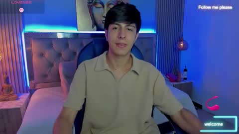 Snapshot of brent18_ chatting on September 25, 2025, 2:04 am Esteban online show from September 25, 2025, 2:04 am