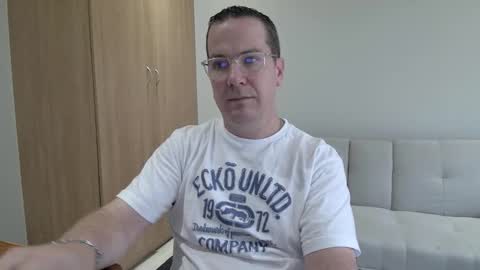 Brett online show from January 7, 2026, 11:56 am