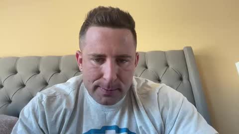 Snapshot of brettmycles chatting on February 24, 2025, 7:30 pm Brett Mycles online show from February 24, 2025, 7:30 pm