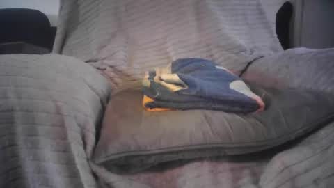 raining down on me online show from January 8, 2026, 10:34 pm