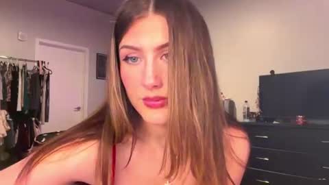 Brianna3 online show from June 26, 2026, 5:12 am